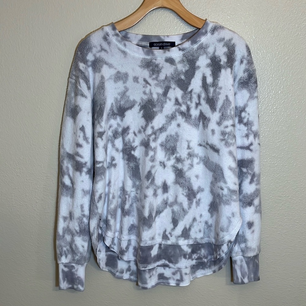 Ocean Drive Grey White Tie Dye Fleece Sweatshirt